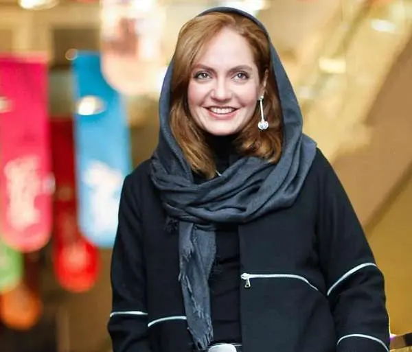 مهناز افشار 