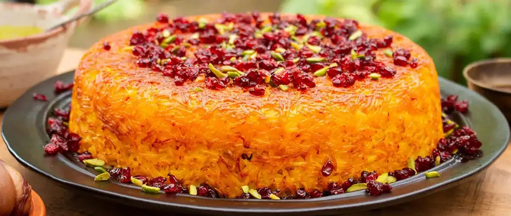 طرز تهیه ته چین مرغ مجلسی: یک غذای اصیل و خوشمزه ایرانی
