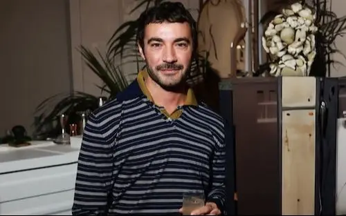 مدیر ورساچه 