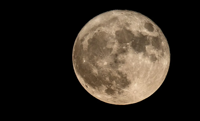 70514141007_sturgeon_supermoon_017_jpeg_1406×964_10_06_2024_04_45