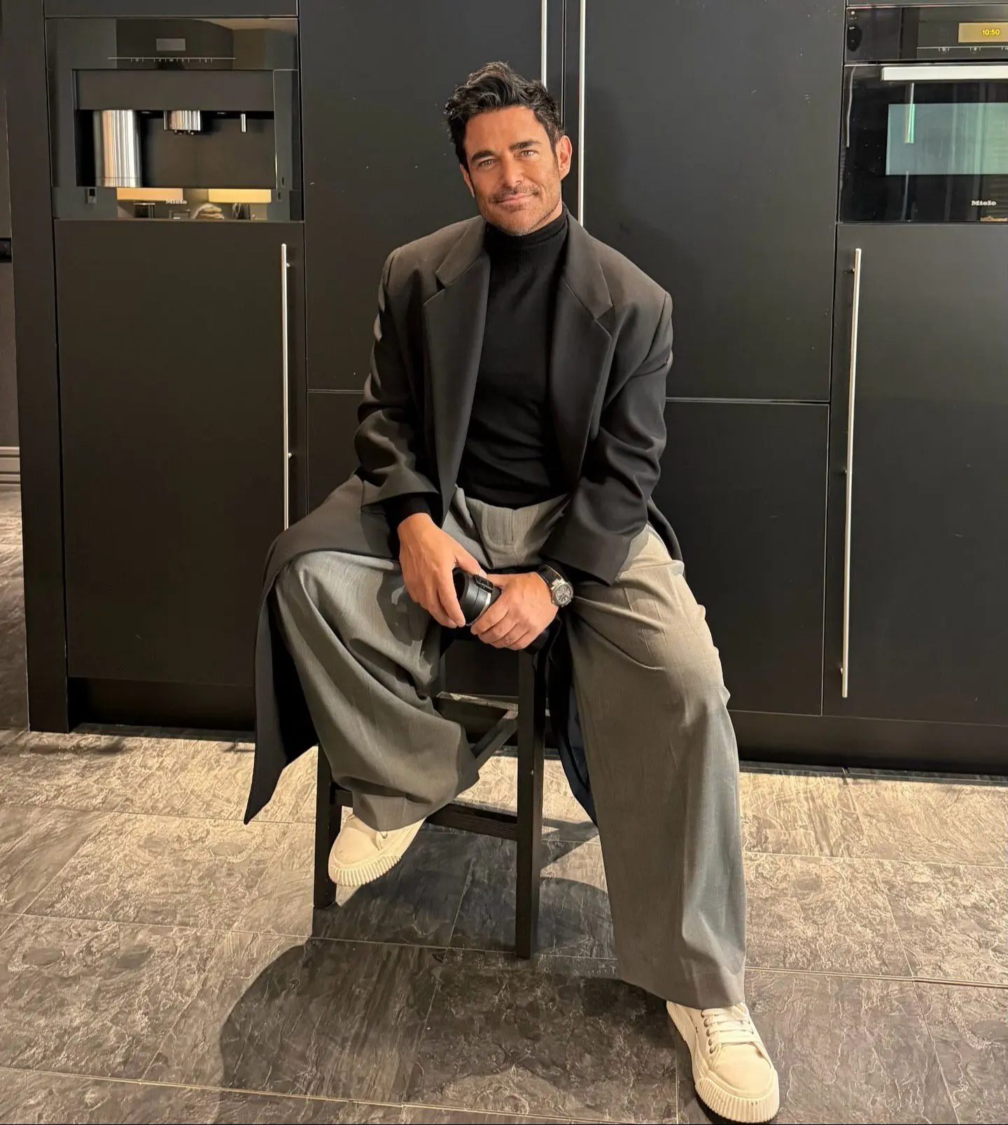  محمدرضا گلزار