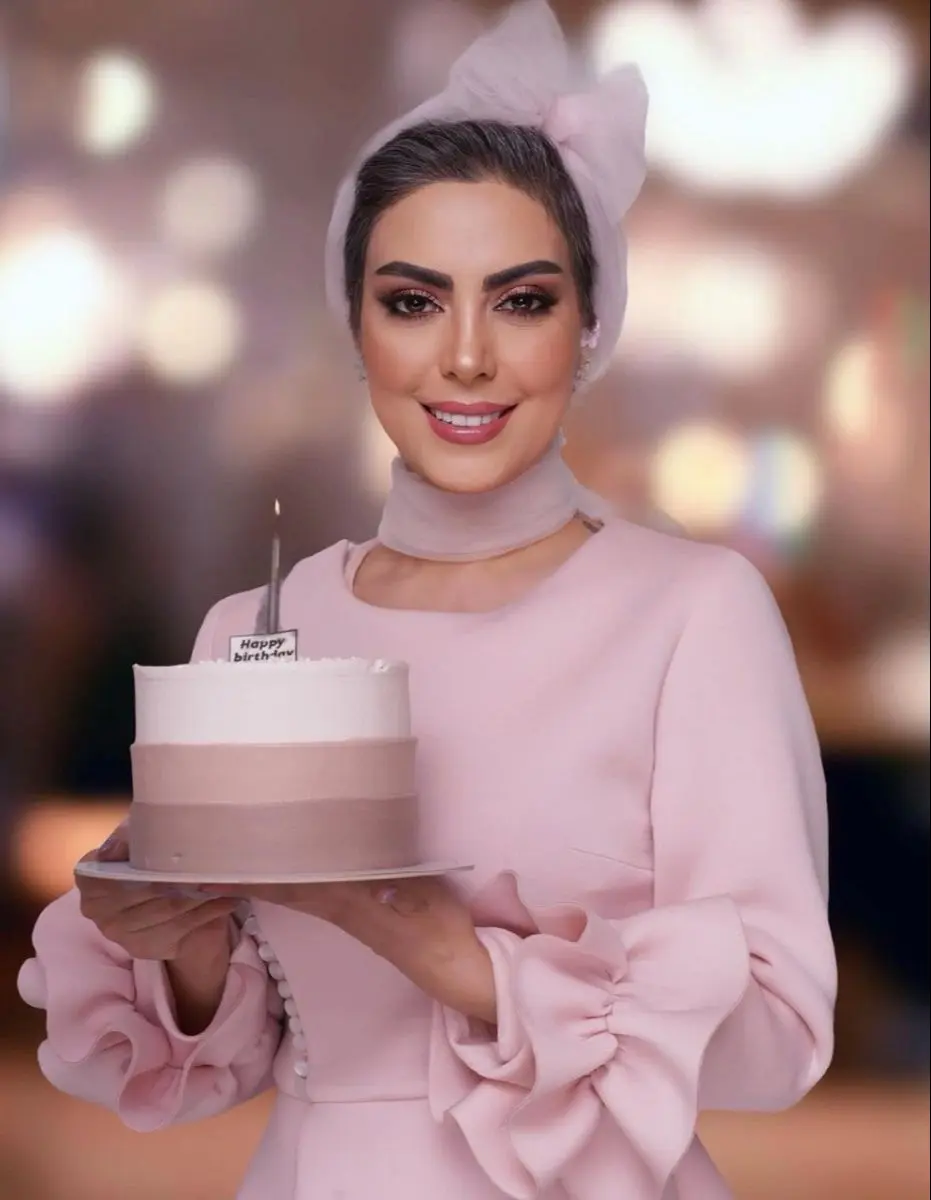 نیلوفر شهیدی