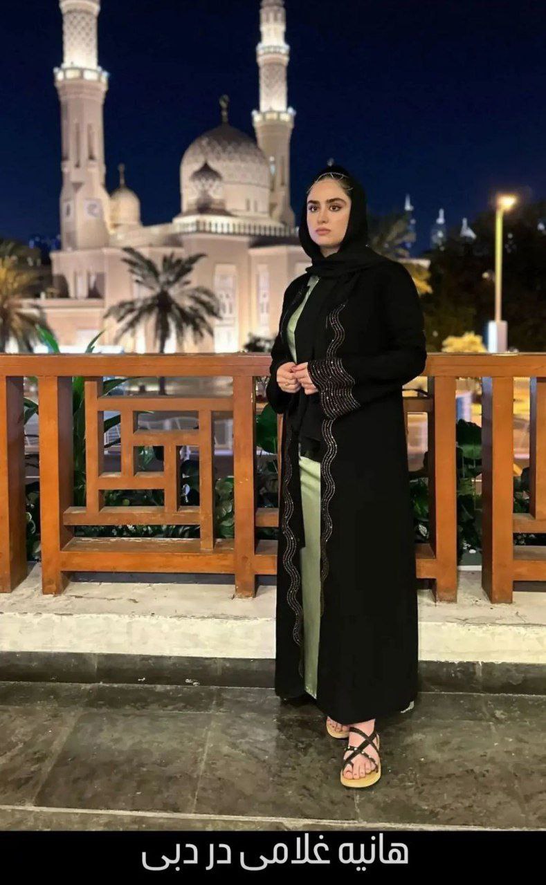عکس لو رفته از بازیگر زن معروف در دبی / خانم بازیگر با لباس عربی 