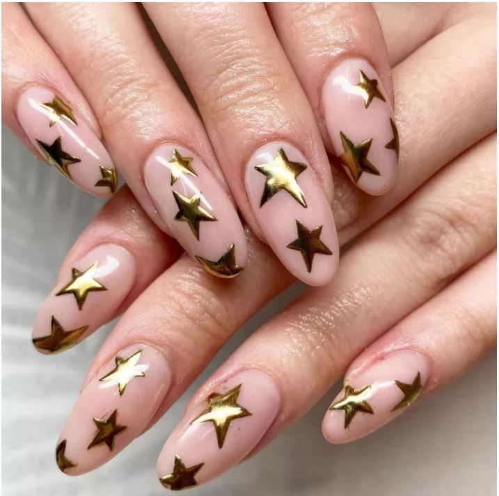 دیزاین ستاره ناخن 