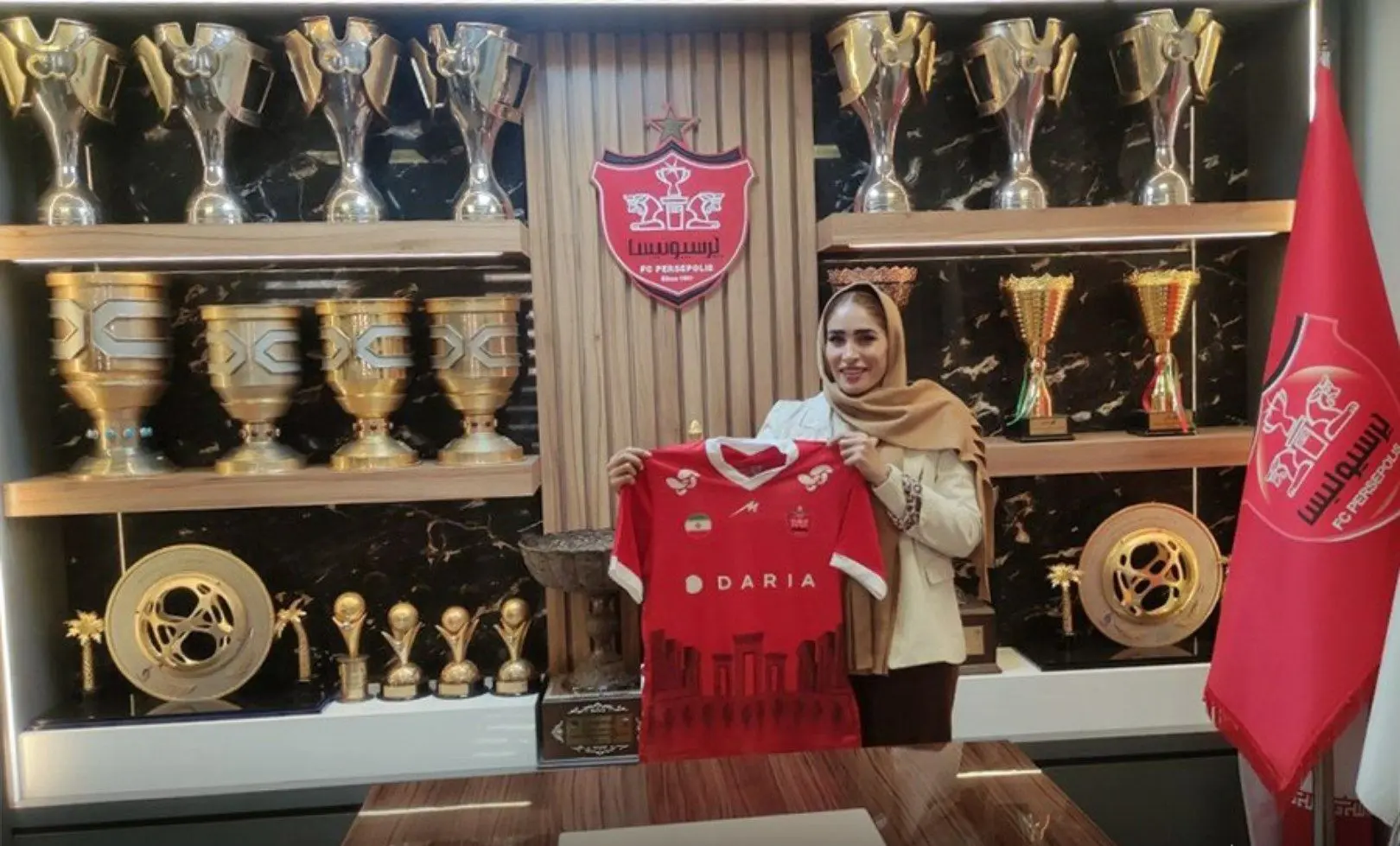 زهرا خواجوی