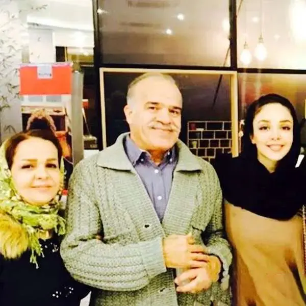   المیرا دهقانی