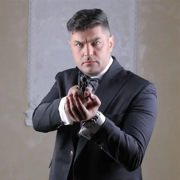 سام درخشانی