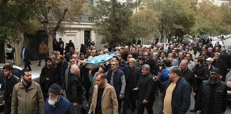 تشییع جنازه خواهر احمدی نژاد