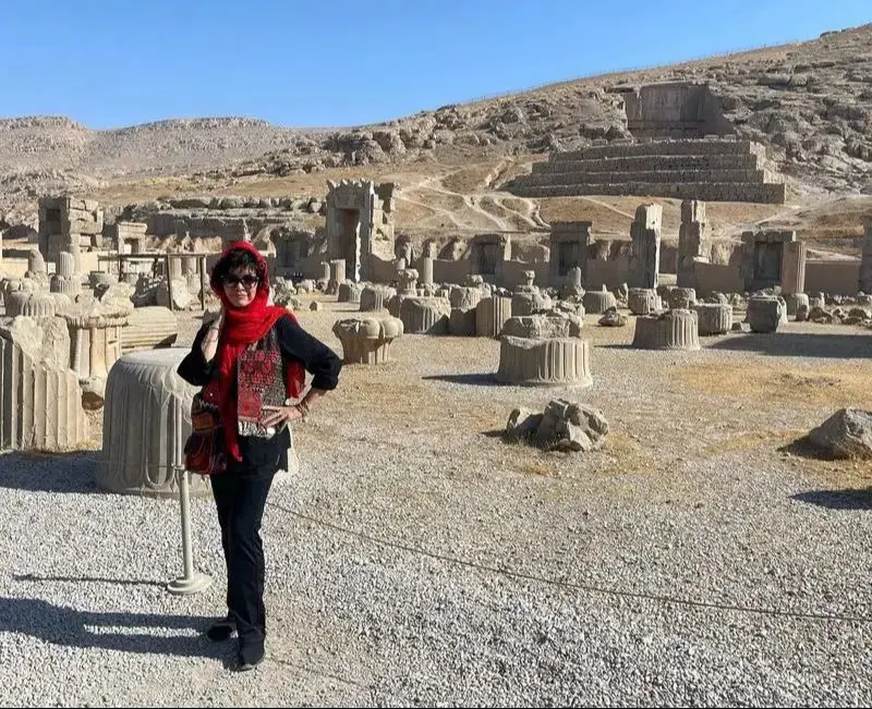 فرزانه کابلی