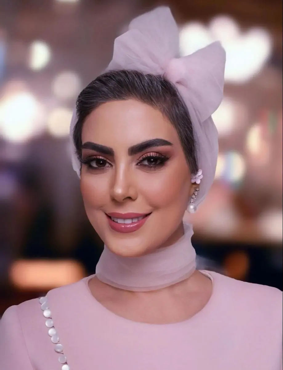 نیلوفر شهیدی