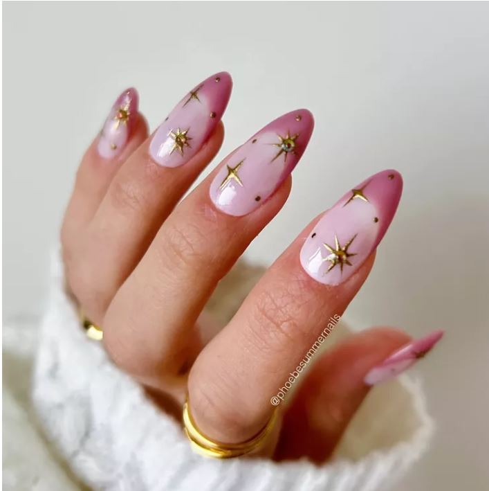 دیزاین ستاره ناخن 