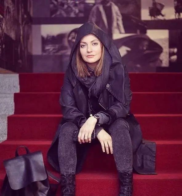 مهناز افشار 