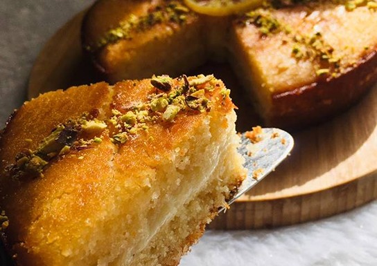 طرز تهیه بسبوسه عربی، یک دسر عربی متفاوت و خوشمزه!