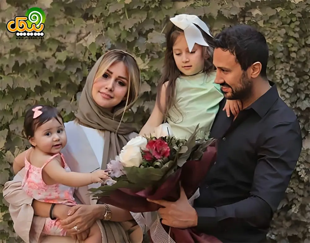 شاهرخ استخری