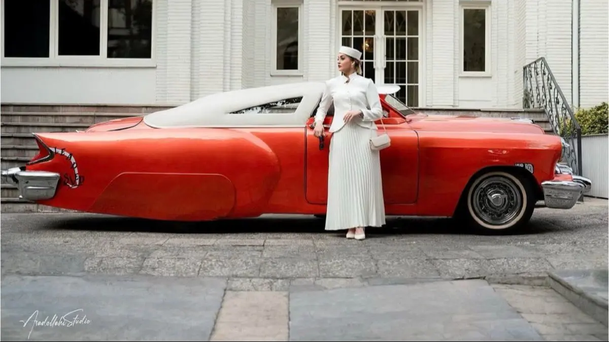 نیلوفر پارسا