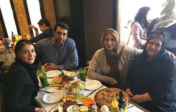 فریبا نادری