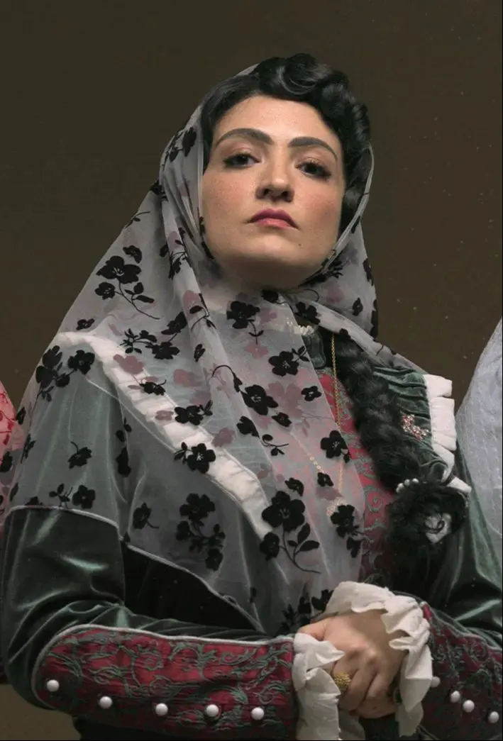 گلاره عباسی