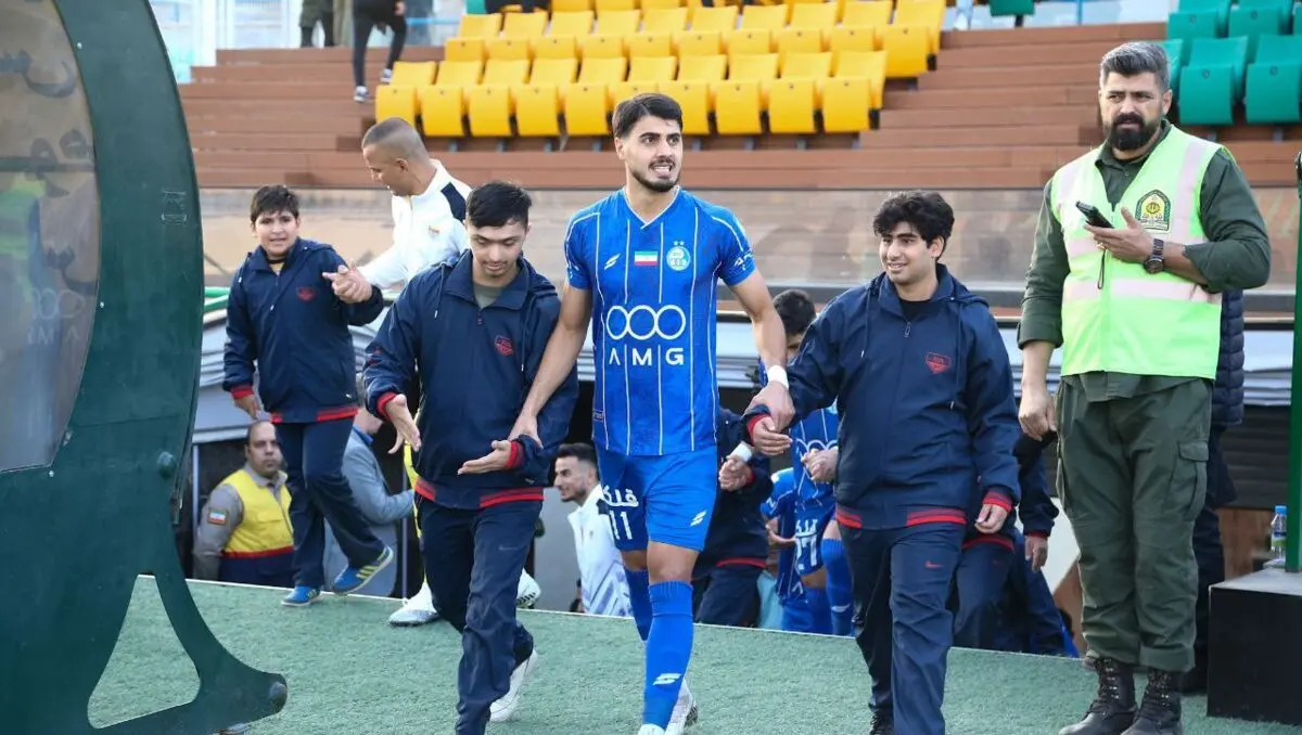 حرکت اخلاقی بازیکنان استقلال