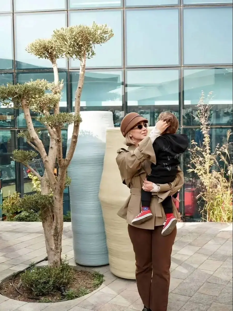 مینا مختاری