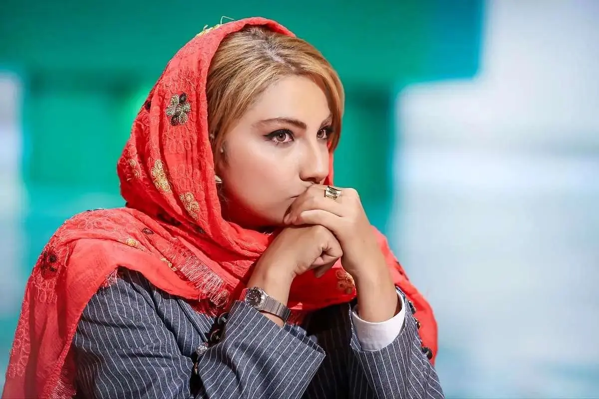 محیا دهقانی