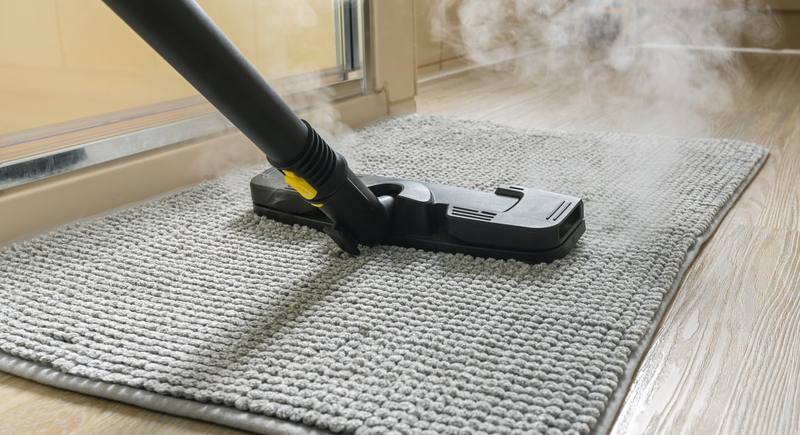 شستن فرش و موکت با بخارشو/ در خانه تکانی امسال فرش را به قالیشویی نبرید