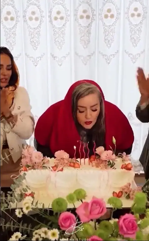 نعیمه نظام دوست