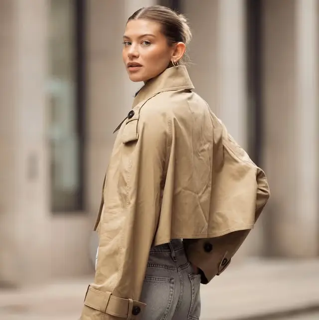 sophia-geiss-wears-grey-jeans-beige-crop-trench-coat-and-news-photo-1760619180