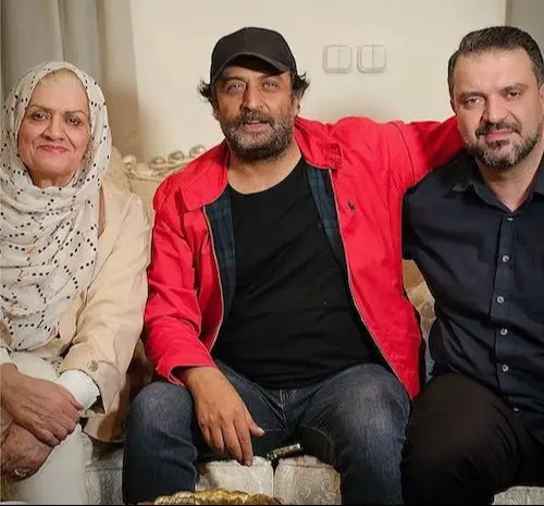 مصطفی زمانی