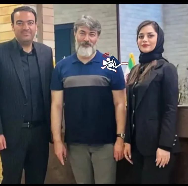پارسا پیروفر 