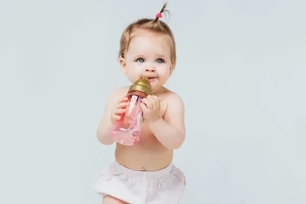 خواص نبات داغ برای نوزاد