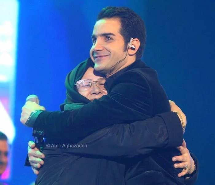 مادر محسن یگانه