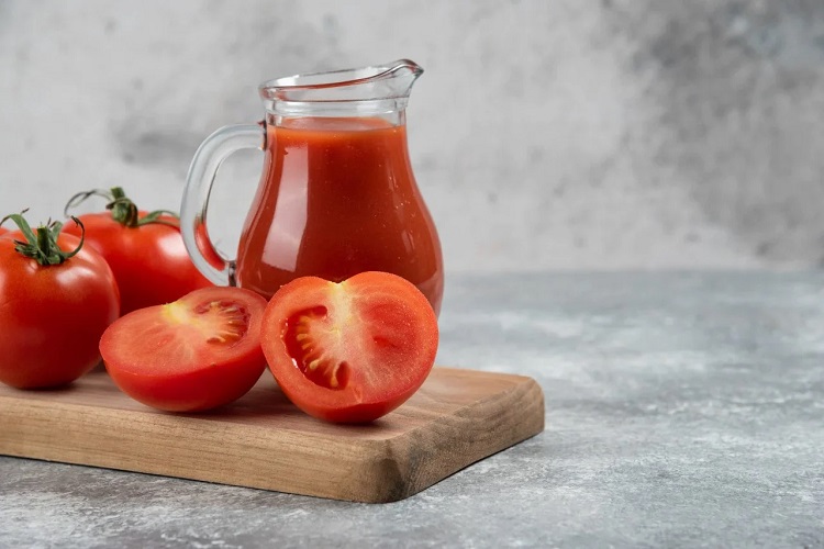 Tomato_for_Hair-_From_Roots_to_Tips_Here_s_What_You_Need_to_Know