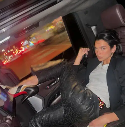 لباس دوآ لیپا