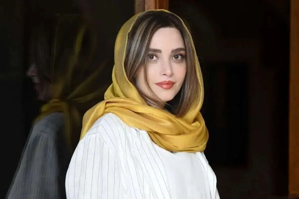 بهنوش طباطبایی