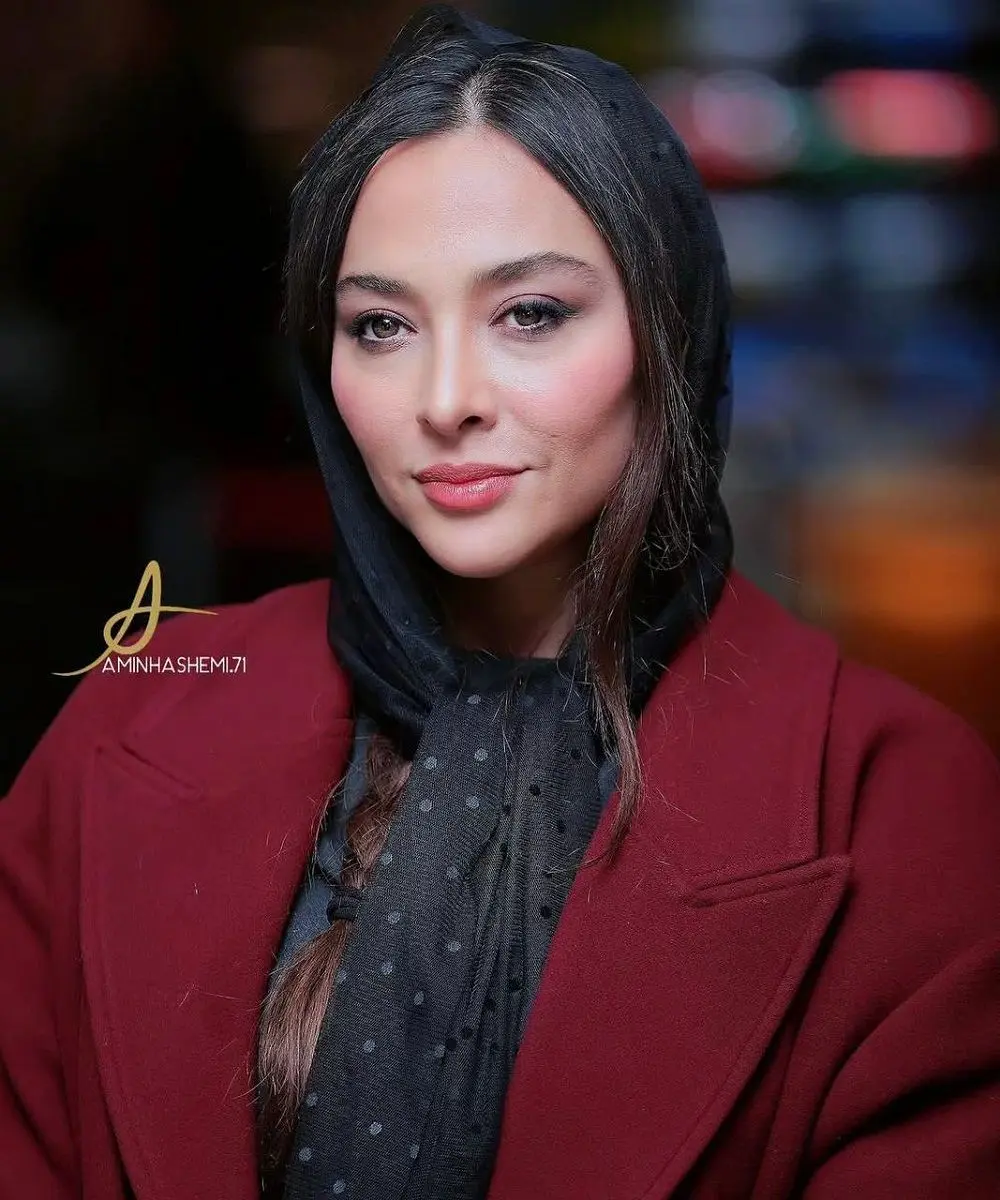 آناهیتا درگاهی