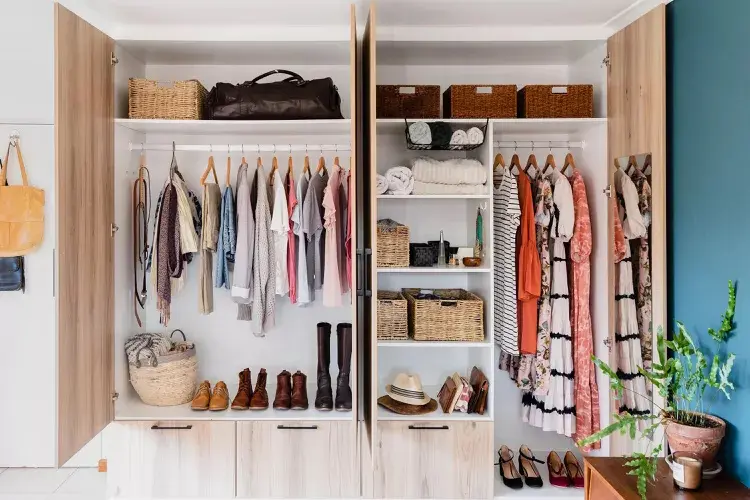 how-to-organize-your-closet-2648411-HERO-01.1-bd2dd22bb1934f798dc92202ed35dd92