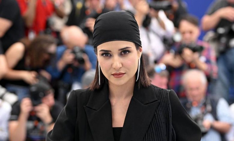 پریناز ایزدیار