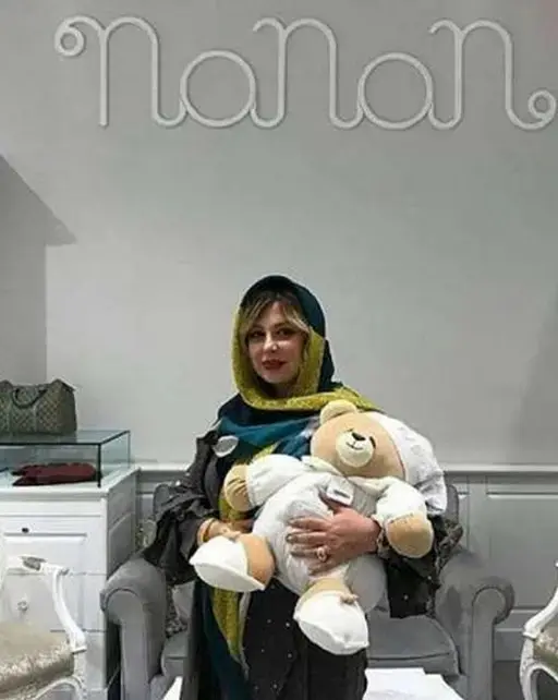 نیوشا ضیغمی