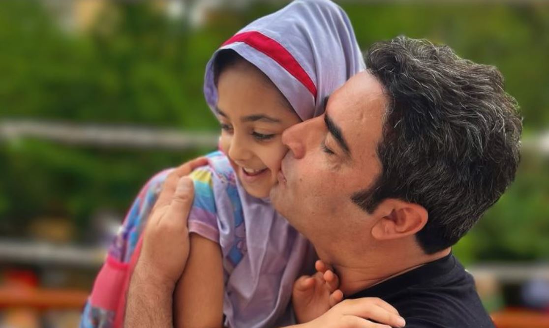 منوچهر هادی 