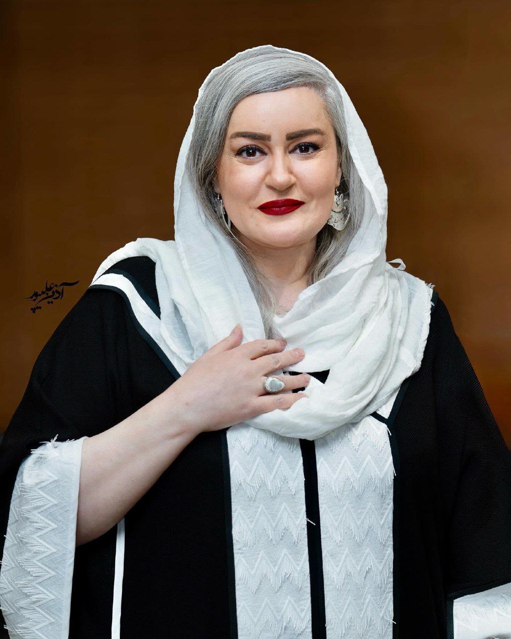 نعیمه نظام دوست