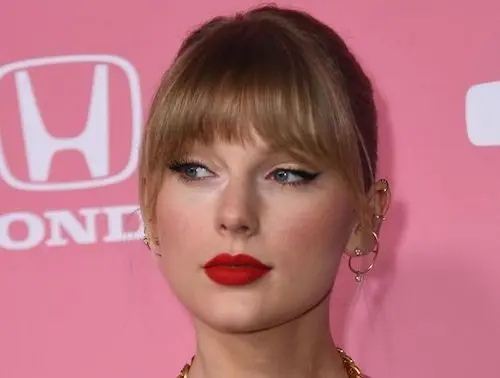 تیلور سوئیفت