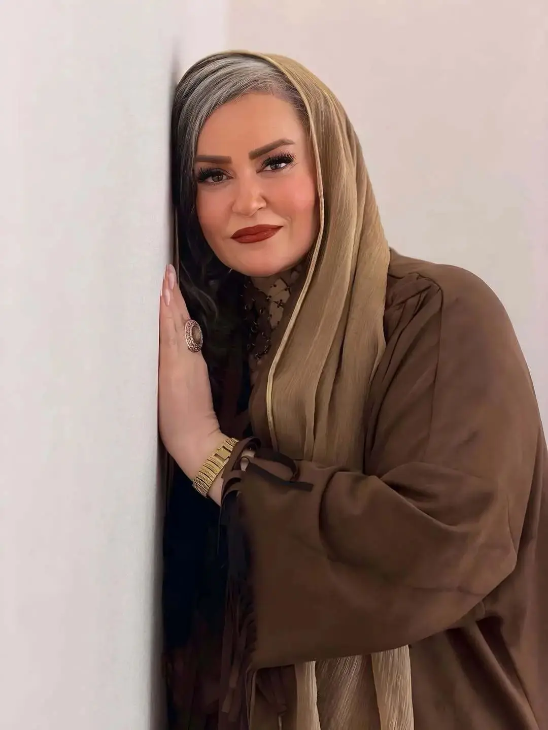 نعیمه نظام دوست