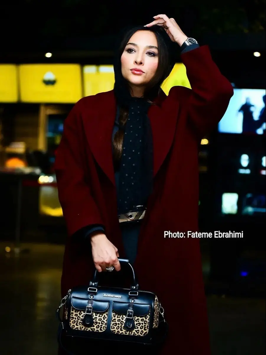 آناهیتا درگاهی