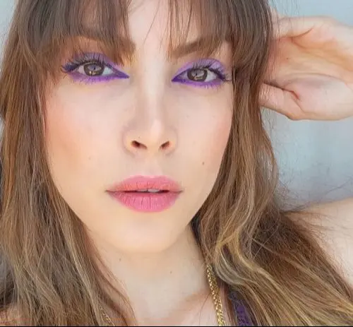 خط چشم رنگی 