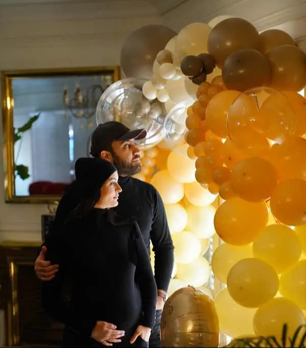 نیلوفر پارسا