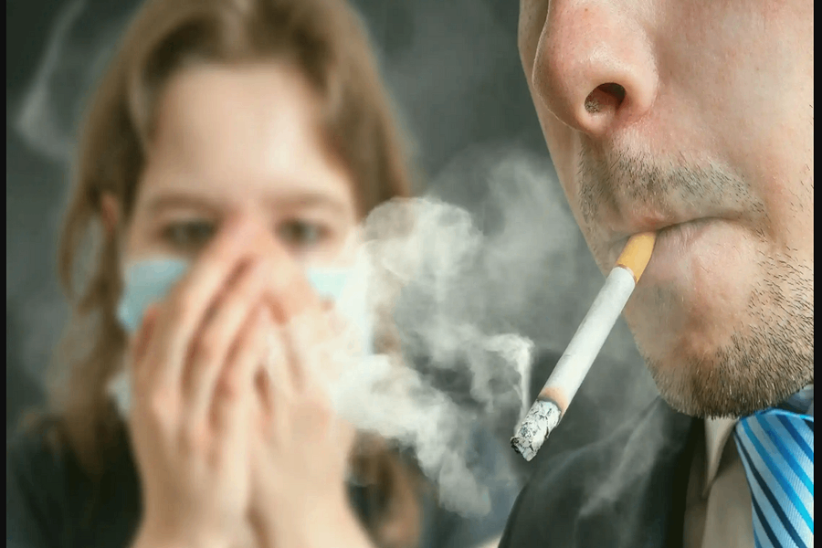 تکنیک های از بین بردن بوی بد سیگار از روی لباس و وسایل خانه