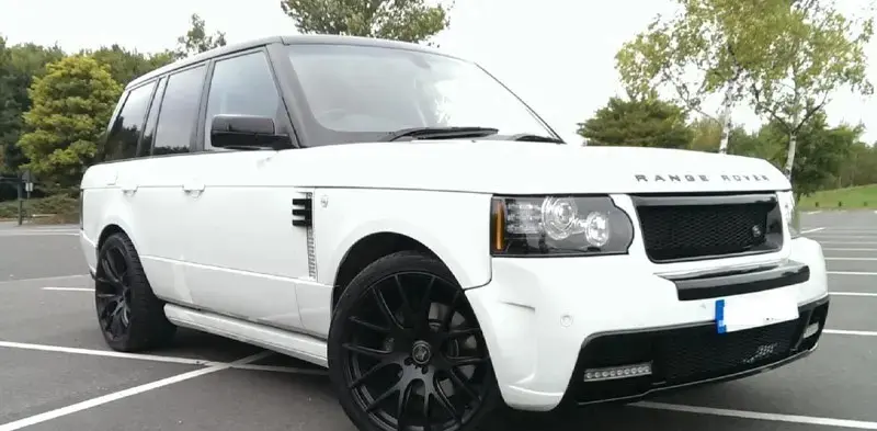 mohammad-reza-golzar-car-collection-rover