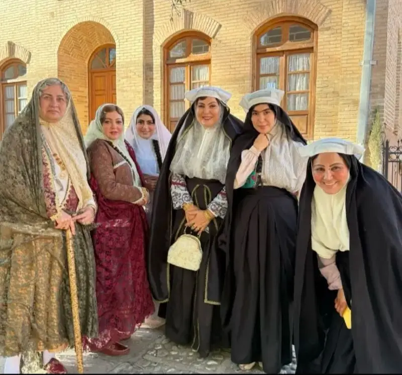 بامداد خمار