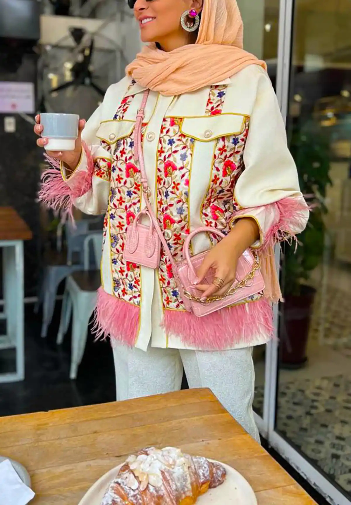 مانتو کتی پاییزه