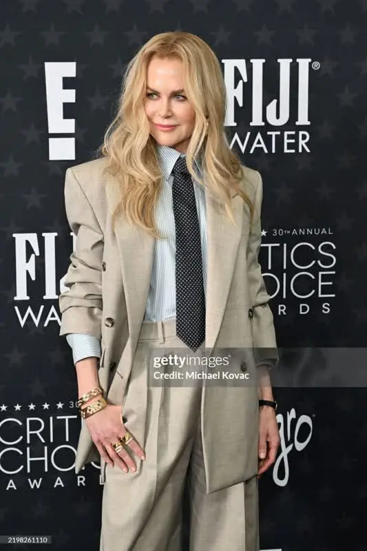 نیکول کیدمن و آنجلینا جولی